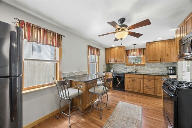 139 Ararat Street, Worcester, MA 01606