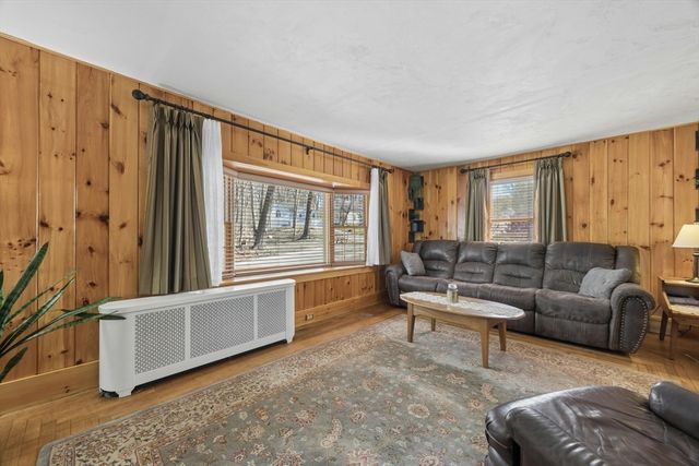 139 Ararat Street, Worcester, MA 01606