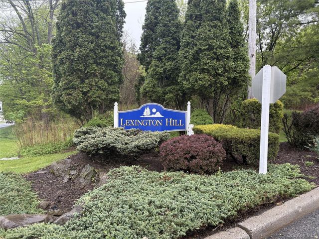 27 Lexington Hill 10, Harriman, NY 10926