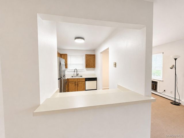 27 Lexington Hill 10, Harriman, NY 10926