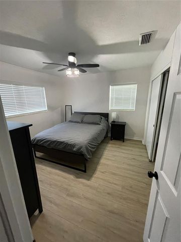 3211 W LEONA STREET, Tampa, FL 33629