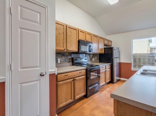 16608 Bridgefarmer BLVD, Pflugerville, TX 78660