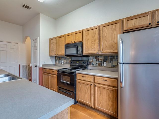 16608 Bridgefarmer BLVD, Pflugerville, TX 78660