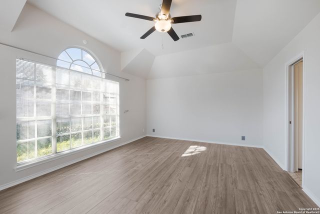 610 Lightstone, San Antonio, TX 78258