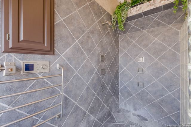 610 Lightstone, San Antonio, TX 78258