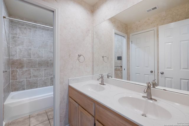 610 Lightstone, San Antonio, TX 78258