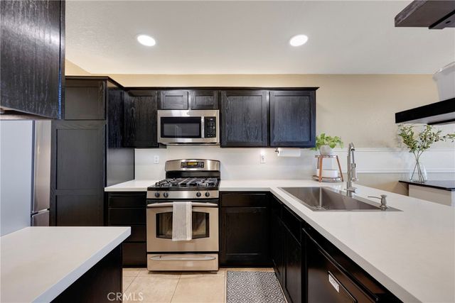 1553 Corte Santana, Upland, CA 91786