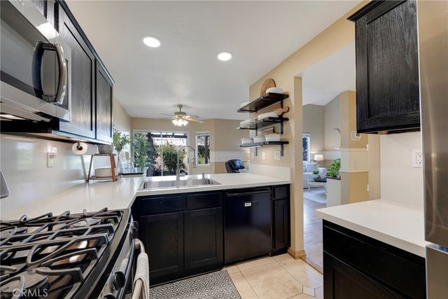 1553 Corte Santana, Upland, CA 91786