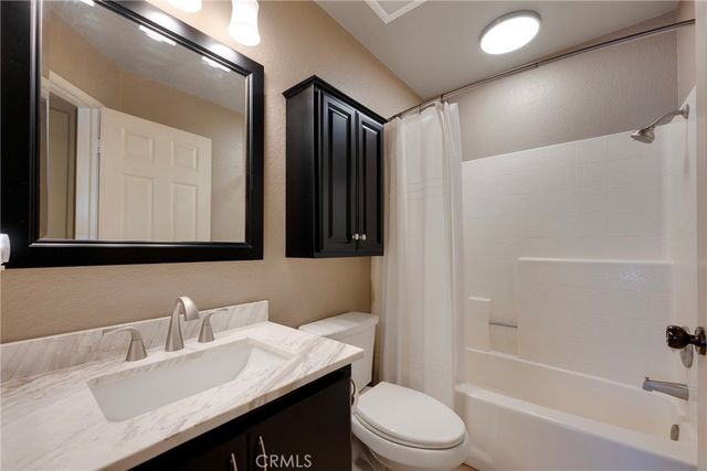 1553 Corte Santana, Upland, CA 91786