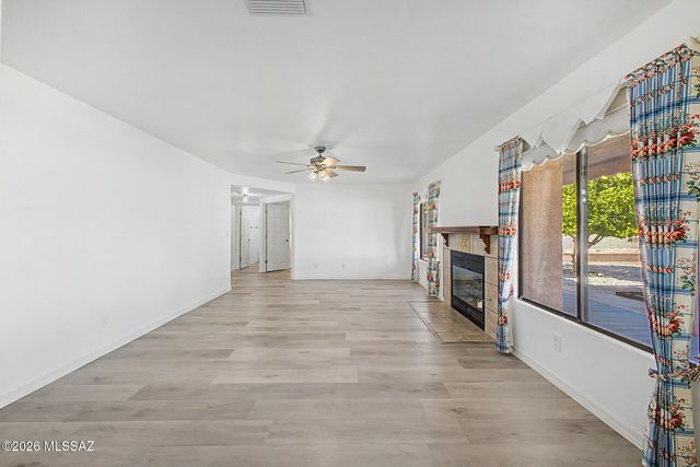 12592 N Pioneer Way, Oro Valley, AZ 85755