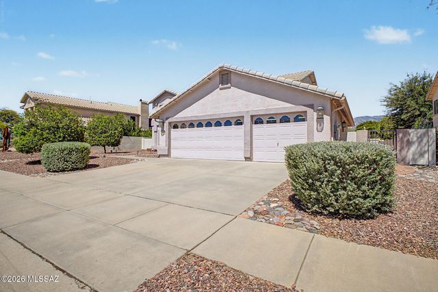 12592 N Pioneer Way, Oro Valley, AZ 85755