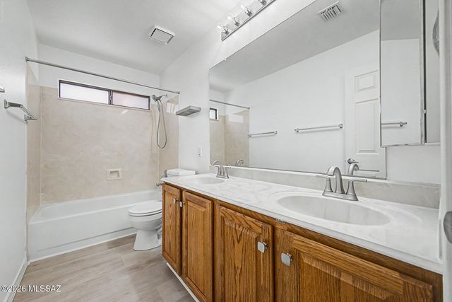 12592 N Pioneer Way, Oro Valley, AZ 85755