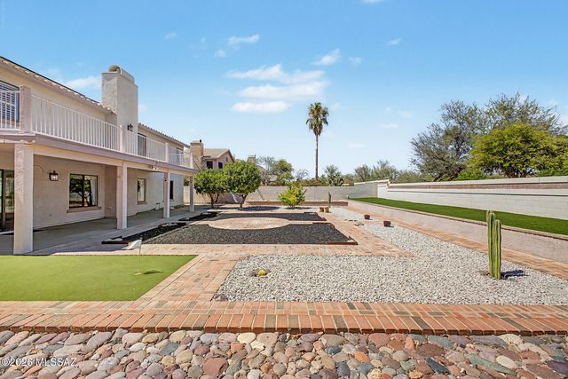 12592 N Pioneer Way, Oro Valley, AZ 85755