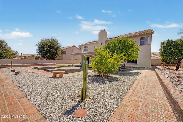 12592 N Pioneer Way, Oro Valley, AZ 85755