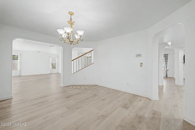 12592 N Pioneer Way, Oro Valley, AZ 85755