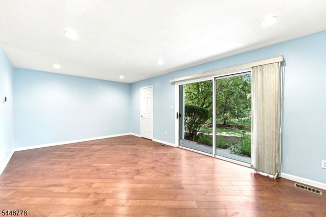 350 Greenfield Rd, Bridgewater Twp., NJ 08807