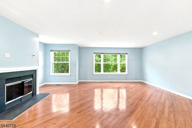 350 Greenfield Rd, Bridgewater Twp., NJ 08807