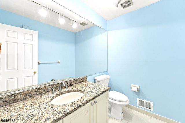 350 Greenfield Rd, Bridgewater Twp., NJ 08807