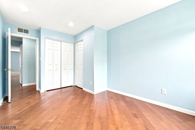 350 Greenfield Rd, Bridgewater Twp., NJ 08807
