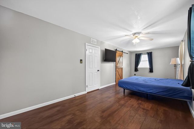 120 FISH POND RD, Sewell, NJ 08080