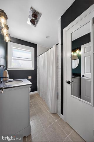 120 FISH POND RD, Sewell, NJ 08080