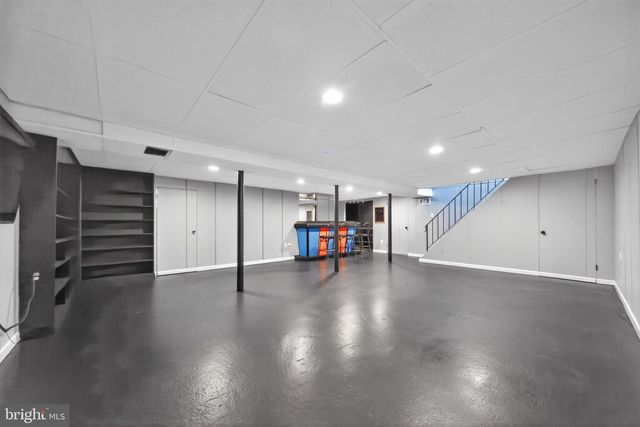 120 FISH POND RD, Sewell, NJ 08080