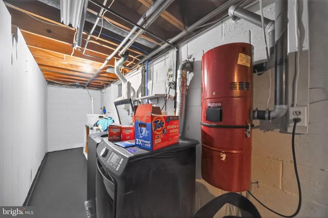 120 FISH POND RD, Sewell, NJ 08080