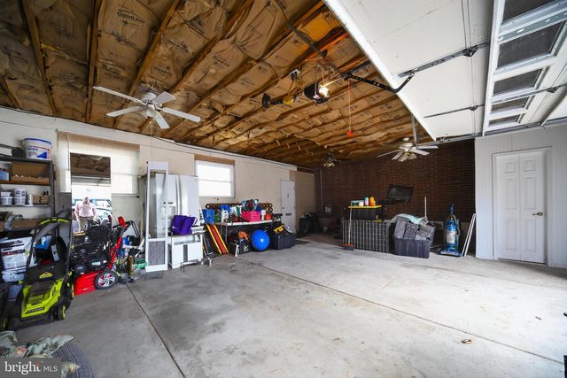 120 FISH POND RD, Sewell, NJ 08080