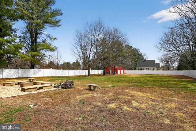 120 FISH POND RD, Sewell, NJ 08080