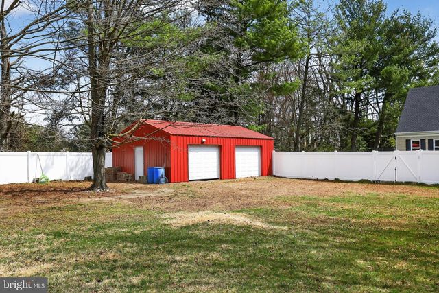 120 FISH POND RD, Sewell, NJ 08080