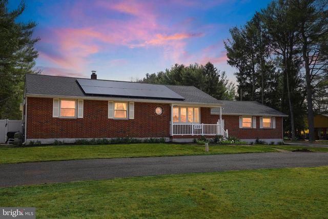 120 FISH POND RD, Sewell, NJ 08080