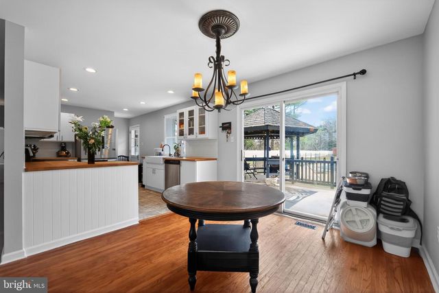 120 FISH POND RD, Sewell, NJ 08080