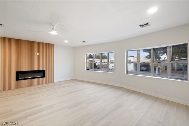 3615 Jewel Cave Drive, Las Vegas, NV 89122