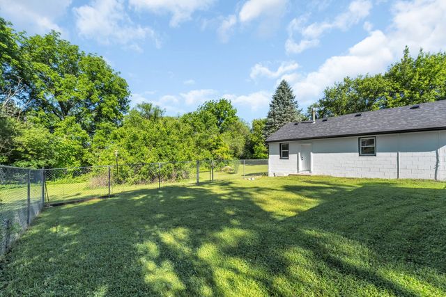 27283 W Nippersink Road, Ingleside, IL 60041