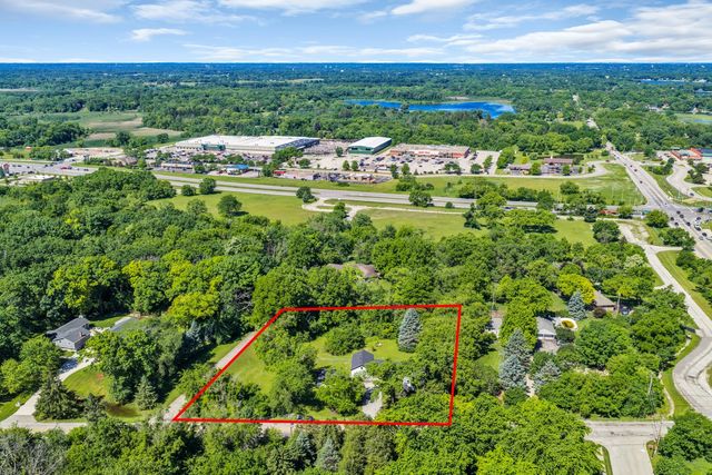 27283 W Nippersink Road, Ingleside, IL 60041
