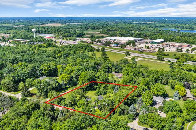 27283 W Nippersink Road, Ingleside, IL 60041
