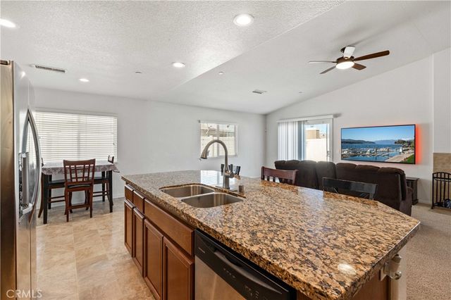 2225 Hurley Way, Palmdale, CA 93550