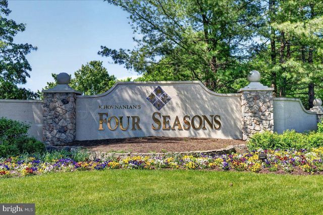 7 Allister Lane, Columbus, NJ 08022
