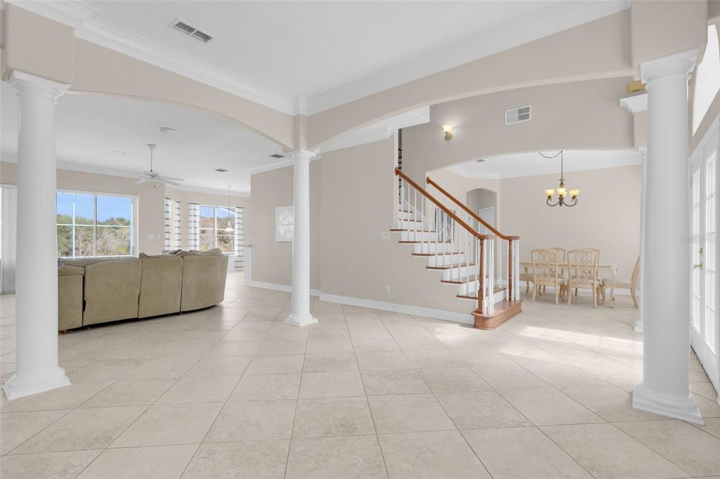 Image 15 of property listing at 3405 BELLINGTON DRIVE, Orlando, FL 32835