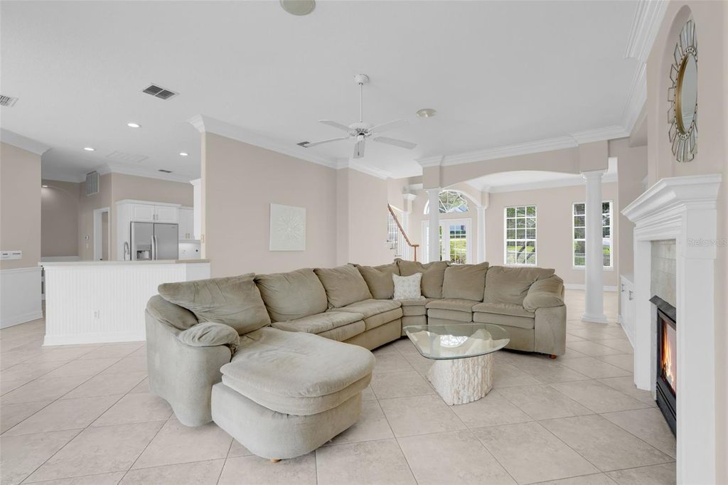 Image 19 of property listing at 3405 BELLINGTON DRIVE, Orlando, FL 32835