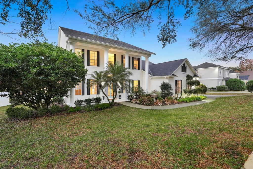 Image 3 of property listing at 3405 BELLINGTON DRIVE, Orlando, FL 32835