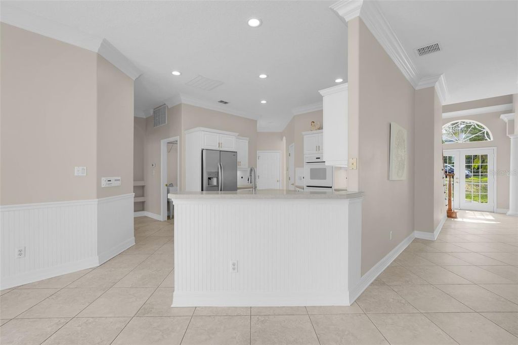 Image 22 of property listing at 3405 BELLINGTON DRIVE, Orlando, FL 32835