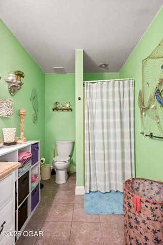 1977 Hammer Lane, Carthage, MO 64836