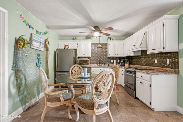 1977 Hammer Lane, Carthage, MO 64836