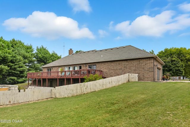 1977 Hammer Lane, Carthage, MO 64836