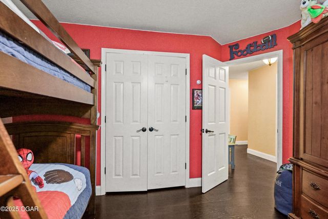 1977 Hammer Lane, Carthage, MO 64836