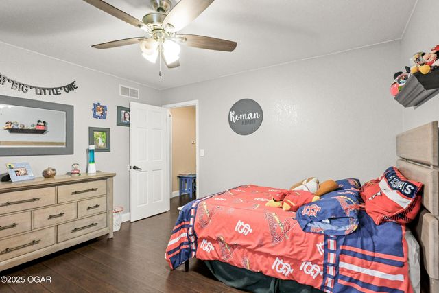 1977 Hammer Lane, Carthage, MO 64836