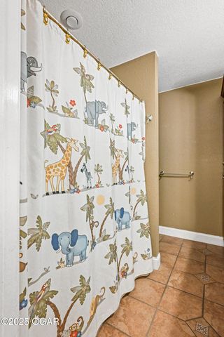 1977 Hammer Lane, Carthage, MO 64836