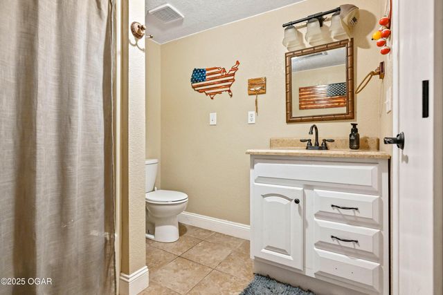 1977 Hammer Lane, Carthage, MO 64836