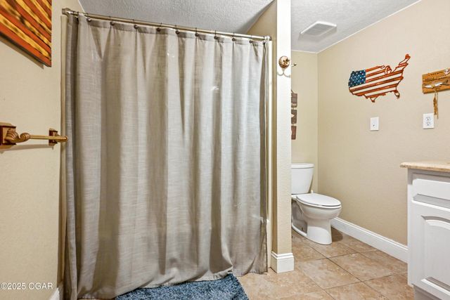 1977 Hammer Lane, Carthage, MO 64836